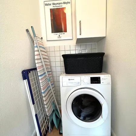 Hahnenkleer Tied 1 *